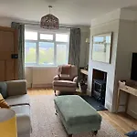 Dovedale House * Whitby