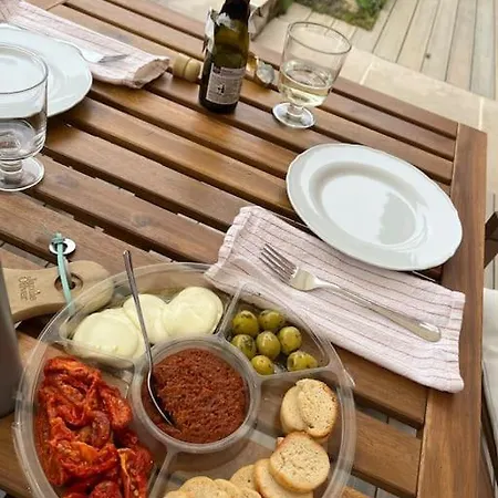 בית נופש Dovedale House וויטבי