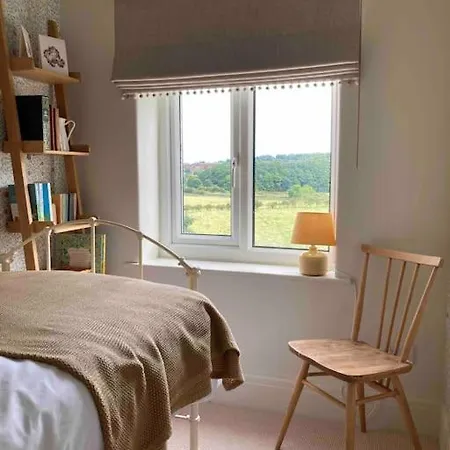 Holiday home Dovedale House