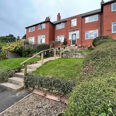 Holiday home Dovedale House *