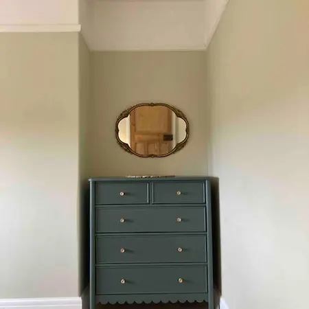 別荘 Dovedale House *