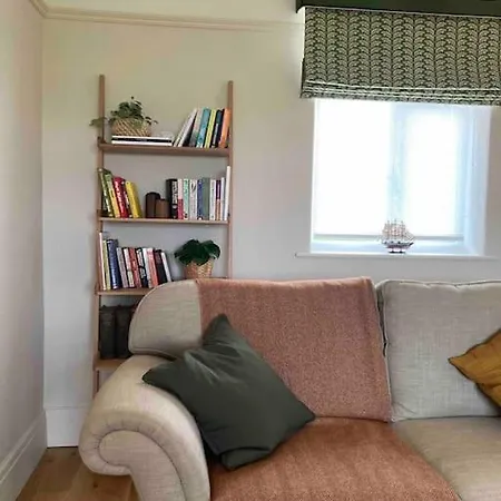 Holiday home Dovedale House *